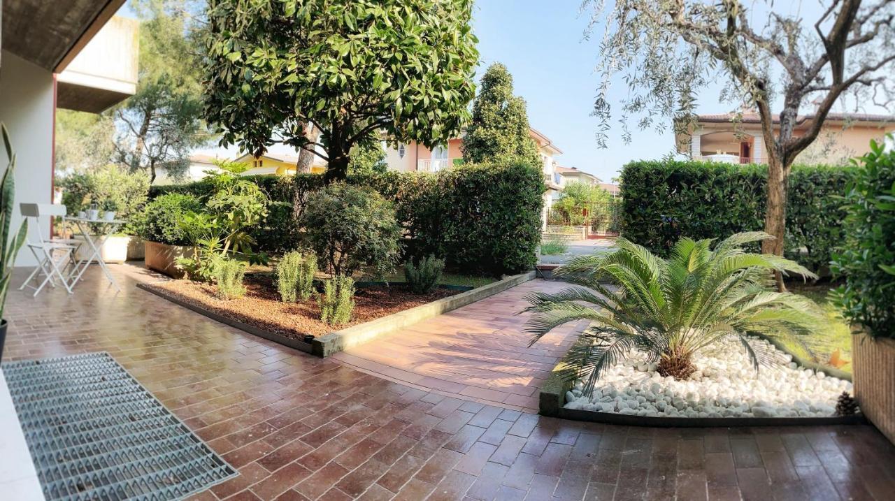 Appartamento Casa Emilia Sirmione Luaran gambar