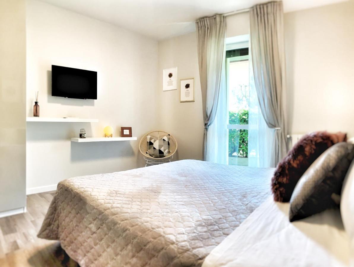 Appartamento Casa Emilia Sirmione Luaran gambar